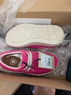 ARIAT Unisex Kids' Hilo, Striking Serape, 9 Big Kid 10050909